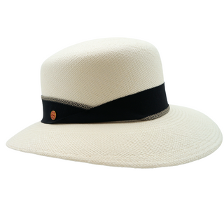 Mayser Palmira Lady Panama